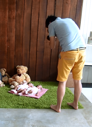 Photograpgher_and_baby